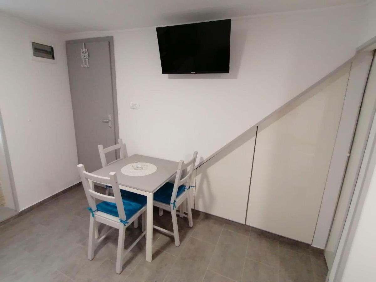 פיראן Apartment Dorina מראה חיצוני תמונה
